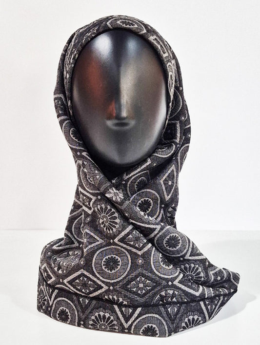 Black and White Geometric Motive Silk Kimono x Hijab