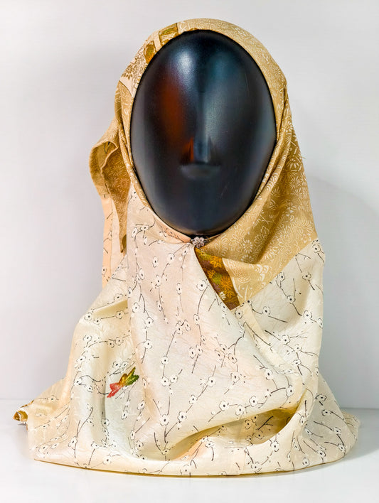 Beige Floral Woven Silk Kimono x Hijab