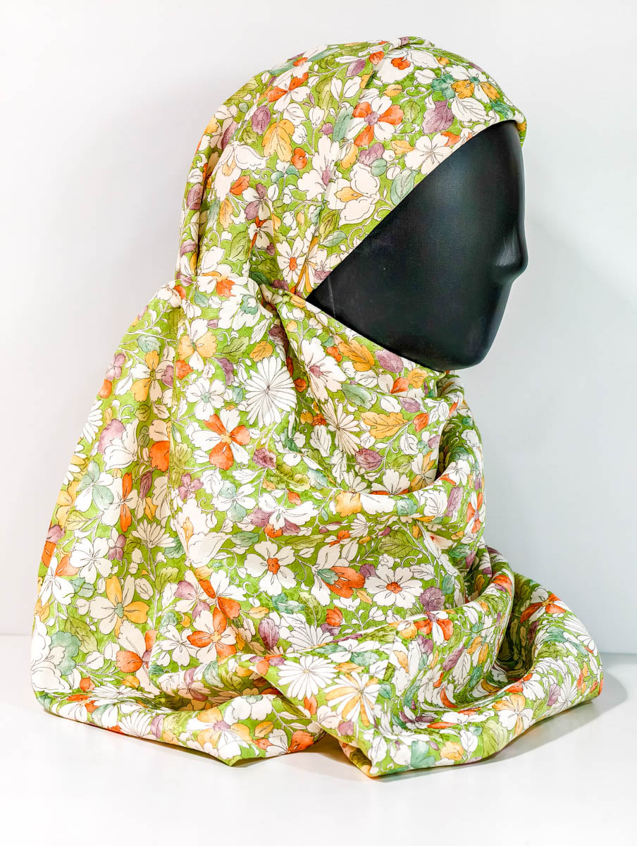 Green Floral Art Silk Kimono x Hijab